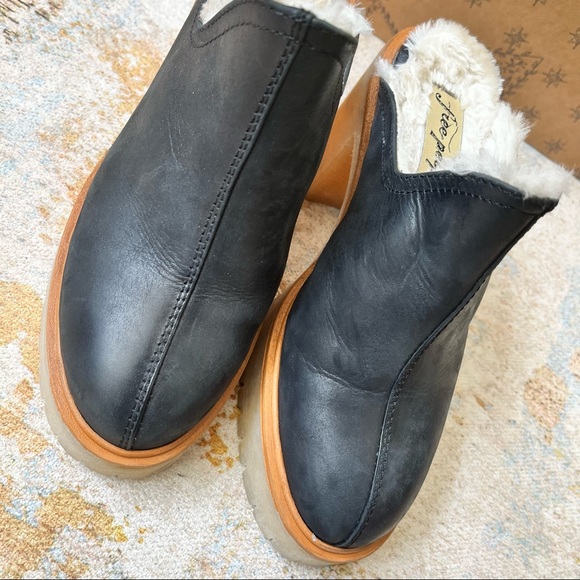 Free People James Cozy Mules Size 37 - Picture 10 of 14